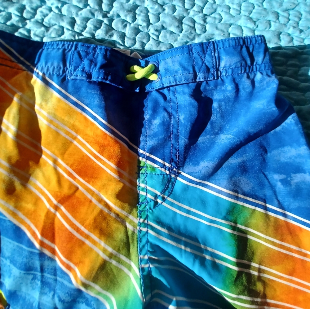 SWIM SHORTS - Picture 3 of 3